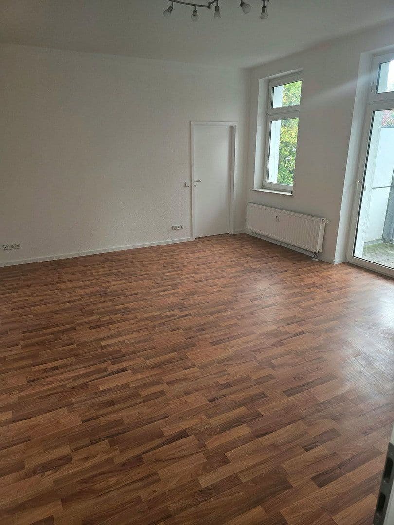 Pronájem bytu 2+1 56 m², Alexander-Puschkin-Str. 58, Magdeburg, Sasko-Anhaltsko Pronájem bytu 2+1 56 m², Alexander-Puschkin-Str. 58, Magdeburg, Sasko-Anhaltsko