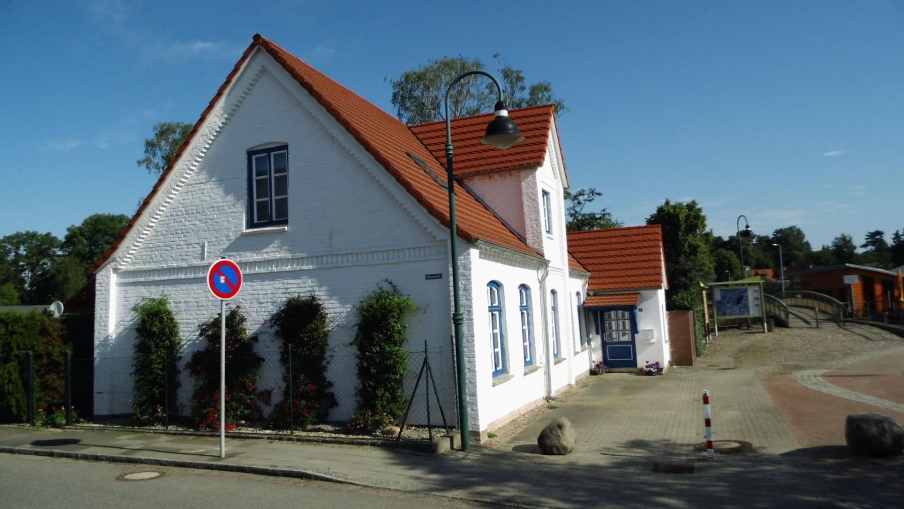 Prodej domu 161 m², pozemek 720 m², Hafenstraße 1, Neukalen, Mecklenburg-Vorpommern Prodej domu 161 m², pozemek 720 m², Hafenstraße 1, Neukalen, Mecklenburg-Vorpommern