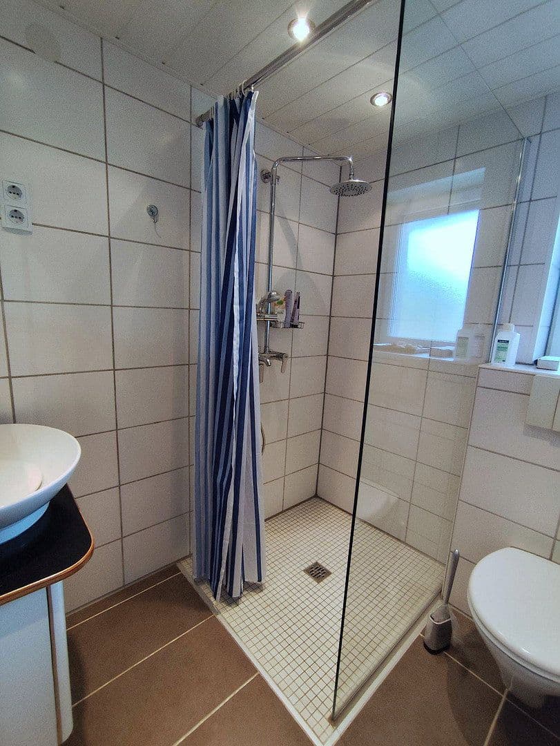 Prodej domu 173 m², pozemek 374 m², Ihringen, Bádensko-Württembersko Prodej domu 173 m², pozemek 374 m², Ihringen, Bádensko-Württembersko
