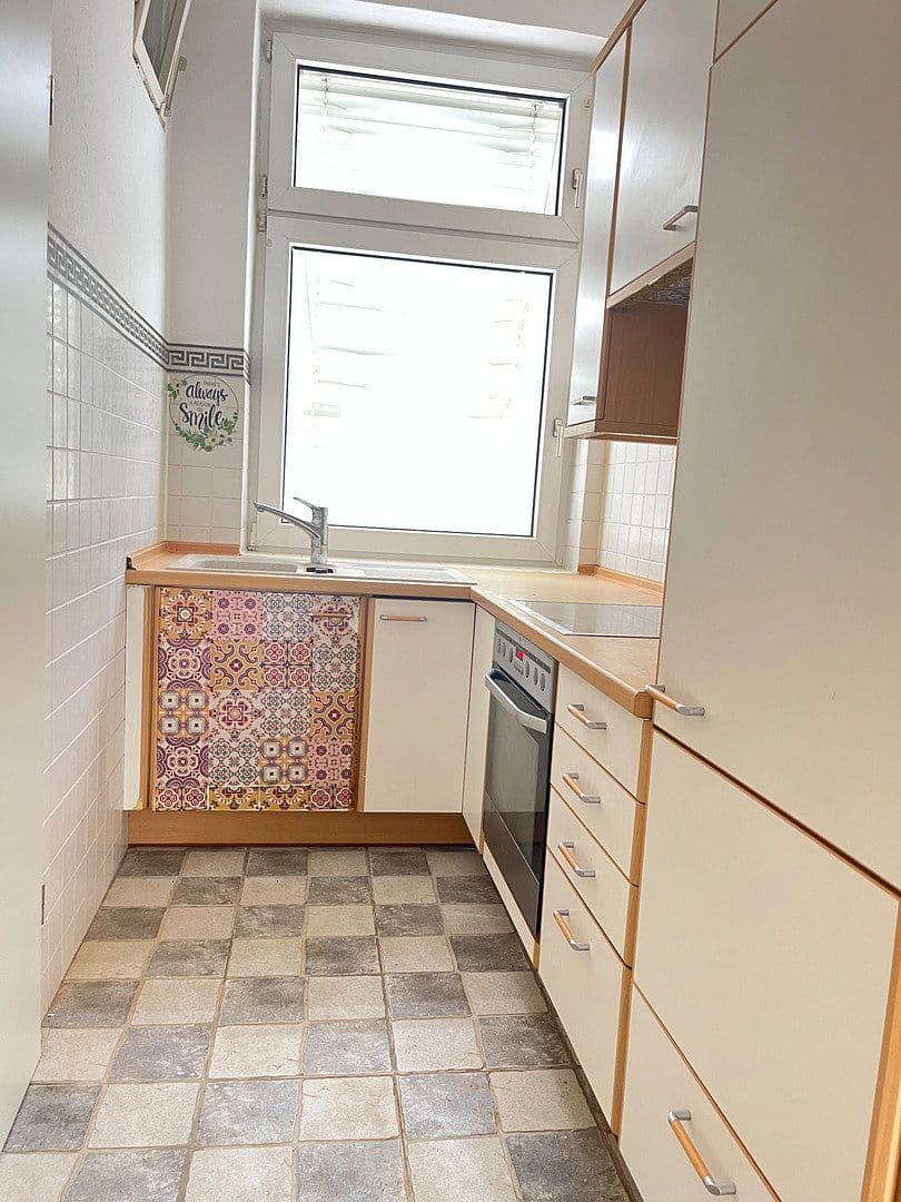 Pronájem bytu 3+1 66 m², Affentorplatz XX, Frankfurt am Main, Hessen Pronájem bytu 3+1 66 m², Affentorplatz XX, Frankfurt am Main, Hessen