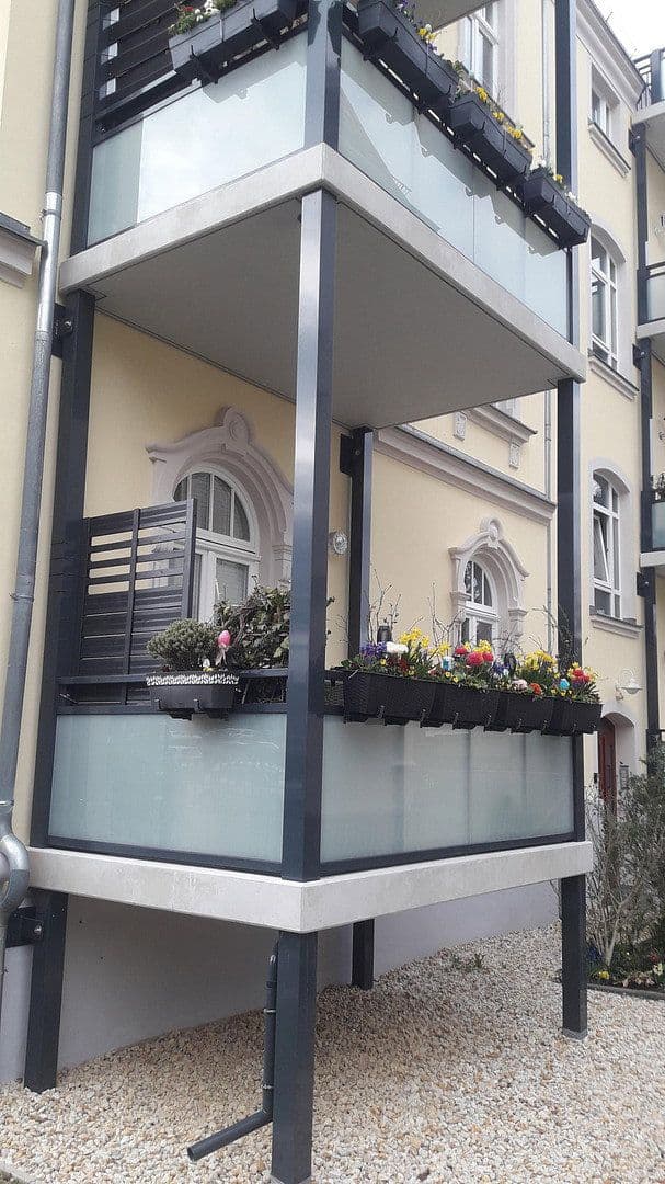 Pronájem bytu 3+1 73 m², Walther-Rathenau-Straße 52, Cvikov, Sasko Pronájem bytu 3+1 73 m², Walther-Rathenau-Straße 52, Cvikov, Sasko