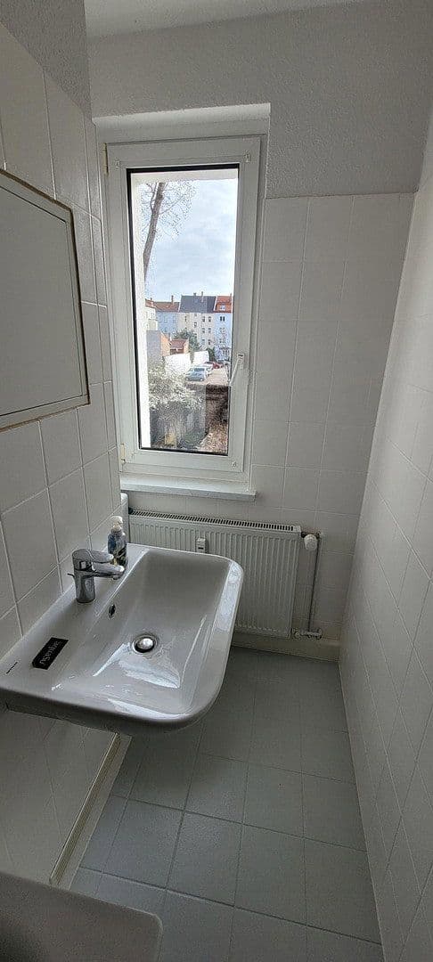 Pronájem bytu 3+1 62 m², Fritz-Büchner-Straße 12c, Erfurt, Durynsko Pronájem bytu 3+1 62 m², Fritz-Büchner-Straße 12c, Erfurt, Durynsko