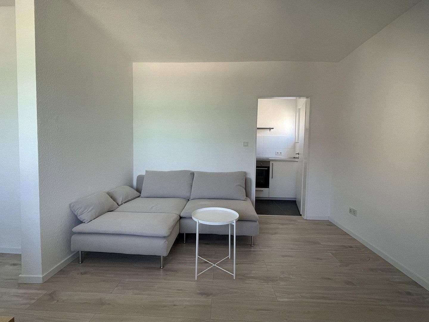 Pronájem bytu 1+1 36 m², Hausmannstr., Hanau, Hessen Pronájem bytu 1+1 36 m², Hausmannstr., Hanau, Hessen