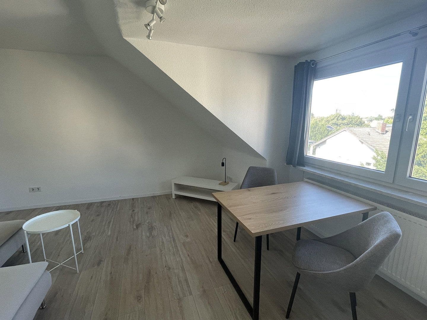 Pronájem bytu 1+1 36 m², Hausmannstr., Hanau, Hessen Pronájem bytu 1+1 36 m², Hausmannstr., Hanau, Hessen