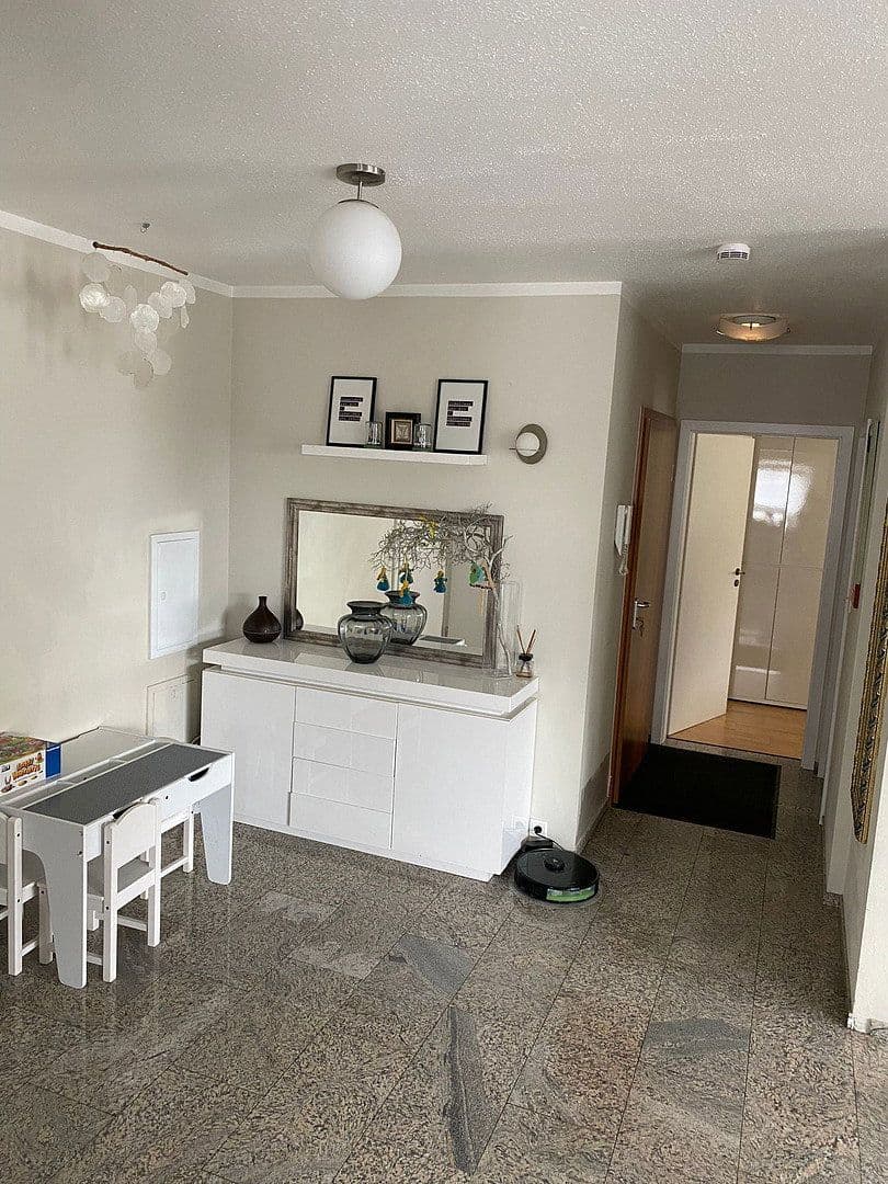 Pronájem bytu 5+1 130 m², Kitzengasse 24, Leinburg, Bavorsko Pronájem bytu 5+1 130 m², Kitzengasse 24, Leinburg, Bavorsko