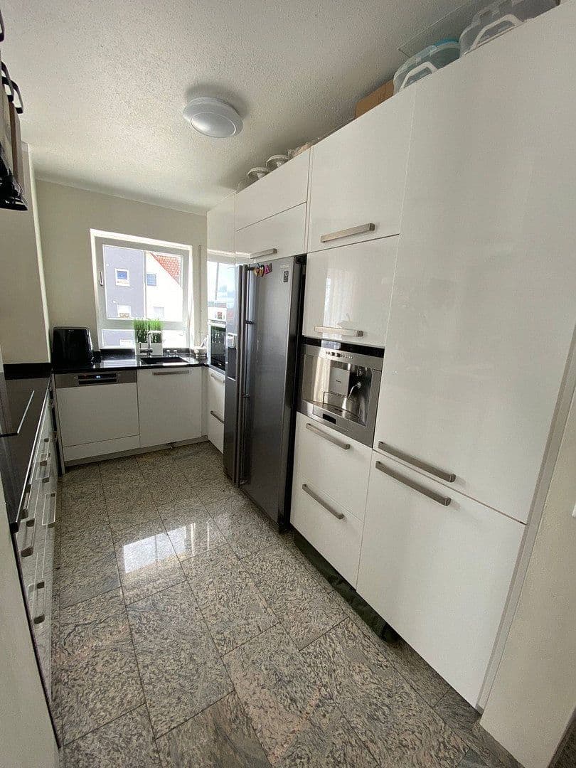 Pronájem bytu 5+1 130 m², Kitzengasse 24, Leinburg, Bavorsko Pronájem bytu 5+1 130 m², Kitzengasse 24, Leinburg, Bavorsko