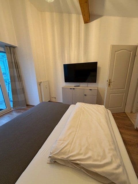 Pronájem bytu 3+1 50 m², Baldhamer Straße 72, Vaterstetten, Bavorsko Pronájem bytu 3+1 50 m², Baldhamer Straße 72, Vaterstetten, Bavorsko
