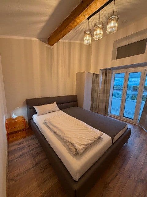 Pronájem bytu 3+1 50 m², Baldhamer Straße 72, Vaterstetten, Bavorsko Pronájem bytu 3+1 50 m², Baldhamer Straße 72, Vaterstetten, Bavorsko