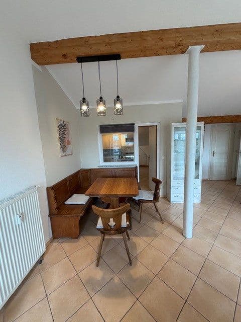 Pronájem bytu 3+1 50 m², Baldhamer Straße 72, Vaterstetten, Bavorsko Pronájem bytu 3+1 50 m², Baldhamer Straße 72, Vaterstetten, Bavorsko