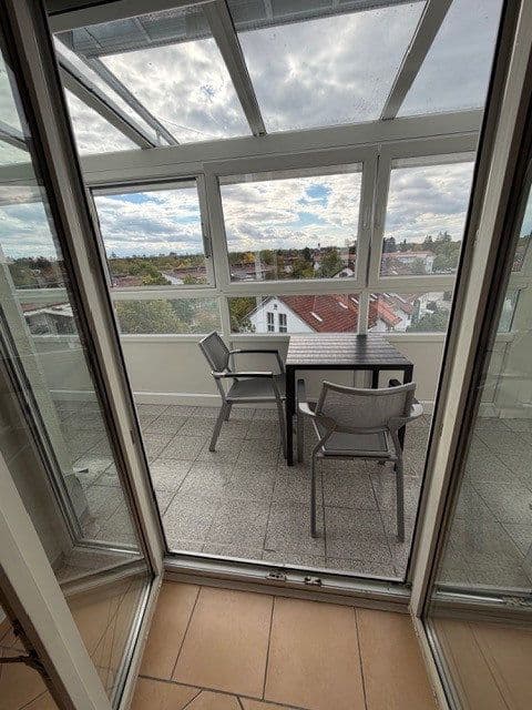 Pronájem bytu 3+1 50 m², Baldhamer Straße 72, Vaterstetten, Bavorsko Pronájem bytu 3+1 50 m², Baldhamer Straße 72, Vaterstetten, Bavorsko