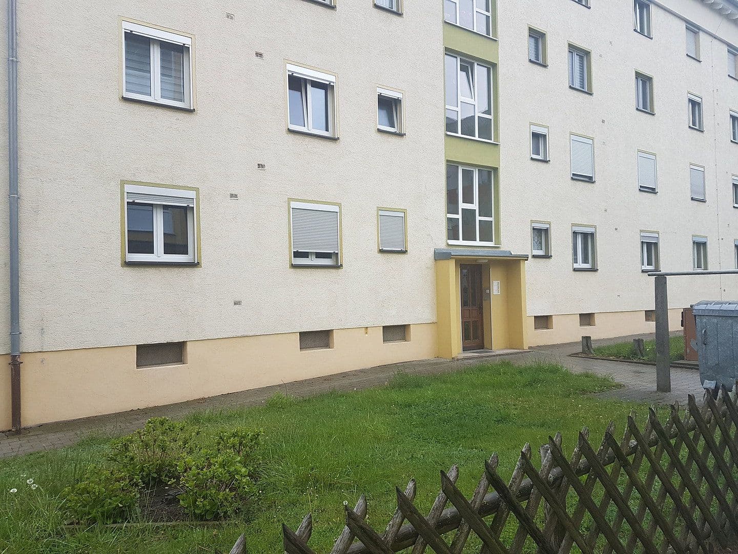 Pronájem bytu 2+1 51 m², Rosenthalstrasse 21, Amberg, Bavorsko Pronájem bytu 2+1 51 m², Rosenthalstrasse 21, Amberg, Bavorsko