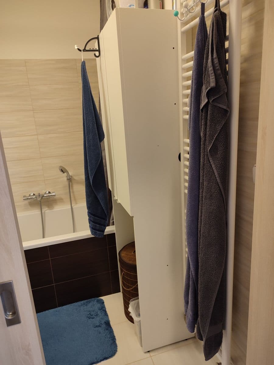 Pronájem bytu 3+kk 75 m², Gen. Peřiny, Hustopeče, Jihomoravský kraj Pronájem bytu 3+kk 75 m², Gen. Peřiny, Hustopeče, Jihomoravský kraj
