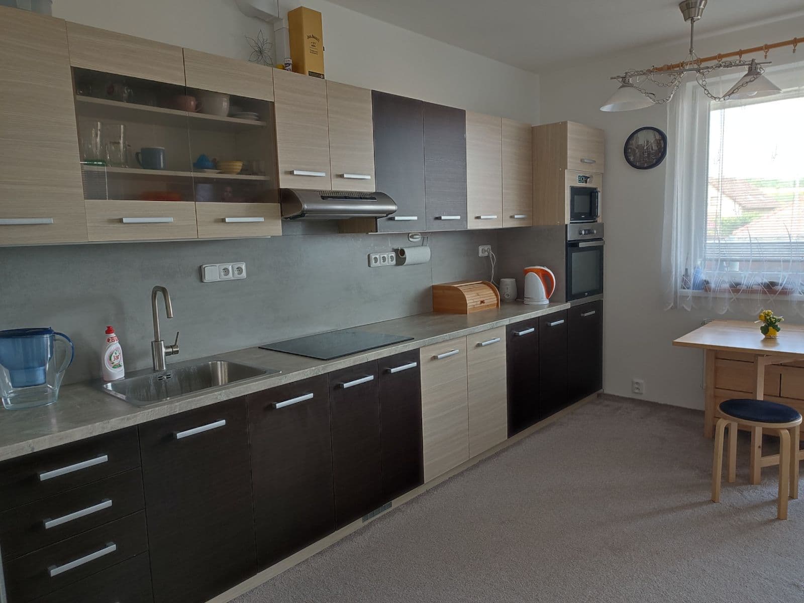 Pronájem bytu 3+kk 75 m², Gen. Peřiny, Hustopeče, Jihomoravský kraj Pronájem bytu 3+kk 75 m², Gen. Peřiny, Hustopeče, Jihomoravský kraj