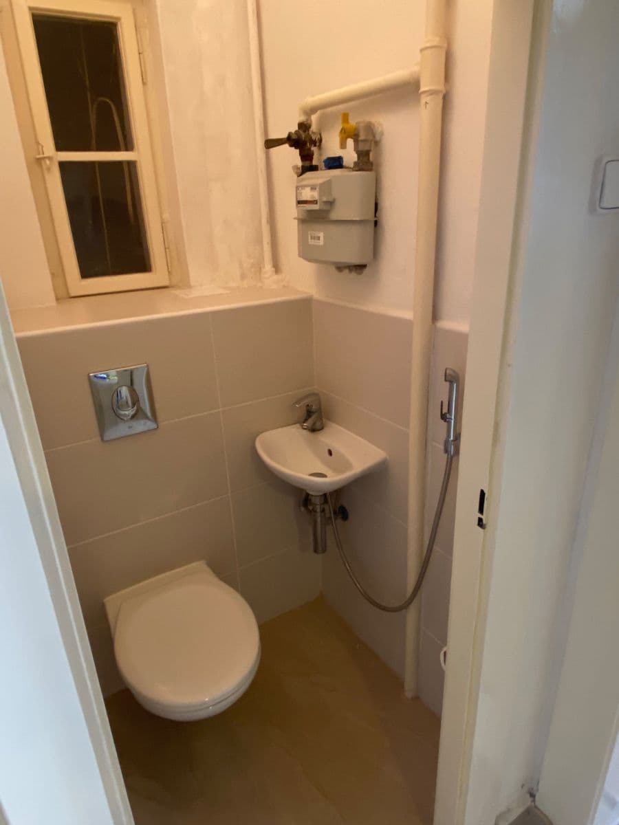 Pronájem bytu 2+kk 55 m², Kafkova, Praha, Praha Pronájem bytu 2+kk 55 m², Kafkova, Praha, Praha
