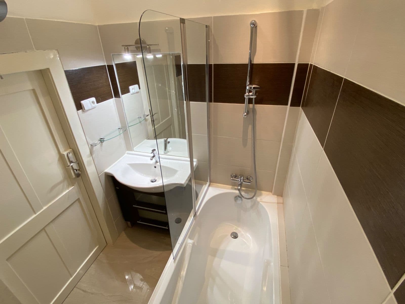 Pronájem bytu 2+kk 55 m², Kafkova, Praha, Praha Pronájem bytu 2+kk 55 m², Kafkova, Praha, Praha