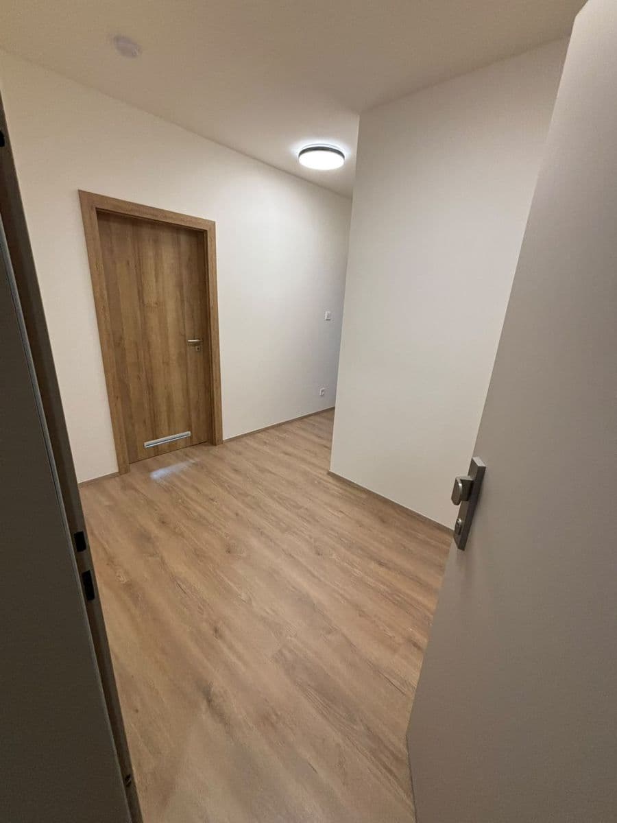 Pronájem bytu 2+kk 52 m², Nad Kolčavkou, Praha, Praha Pronájem bytu 2+kk 52 m², Nad Kolčavkou, Praha, Praha