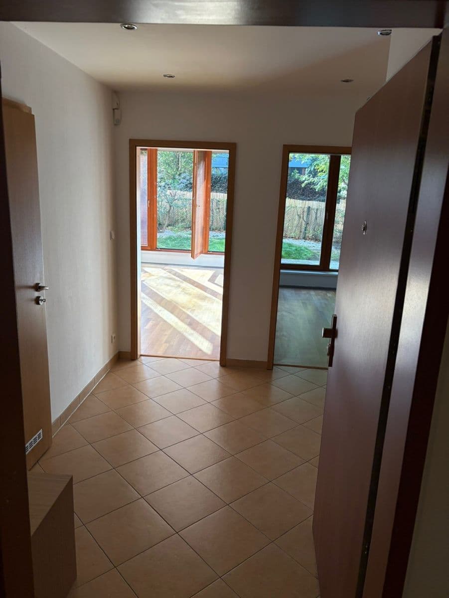 Pronájem bytu 2+kk 55 m², Štorkánova, Praha, Praha Pronájem bytu 2+kk 55 m², Štorkánova, Praha, Praha