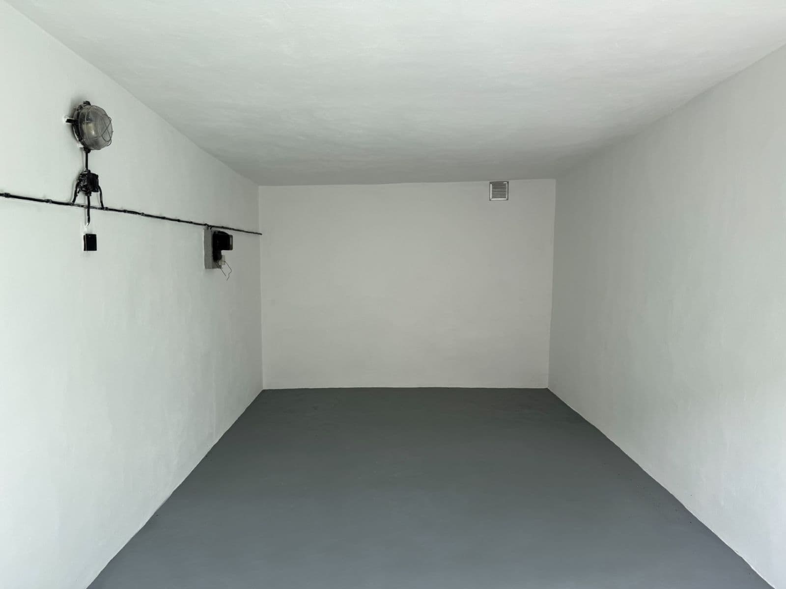 Prodej garáže 23 m², Louny, Ústecký kraj Prodej garáže 23 m², Louny, Ústecký kraj