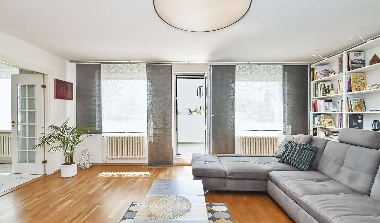 Prodej bytu 3+1 136 m², Kříženeckého náměstí, Praha, Praha Prodej bytu 3+1 136 m², Kříženeckého náměstí, Praha, Praha