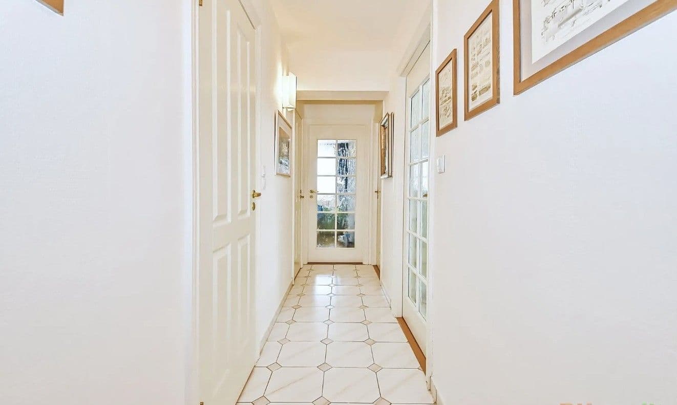 Prodej bytu 3+1 136 m², Kříženeckého náměstí, Praha, Praha Prodej bytu 3+1 136 m², Kříženeckého náměstí, Praha, Praha