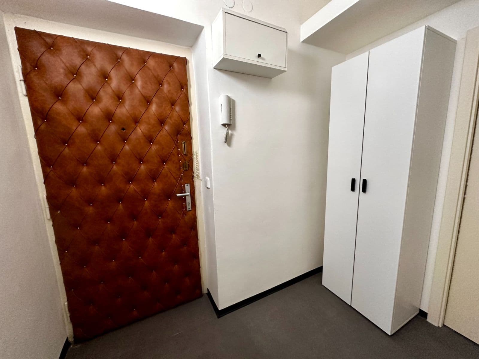 Pronájem bytu 2+1 48 m², Jičínská, Praha, Praha Pronájem bytu 2+1 48 m², Jičínská, Praha, Praha