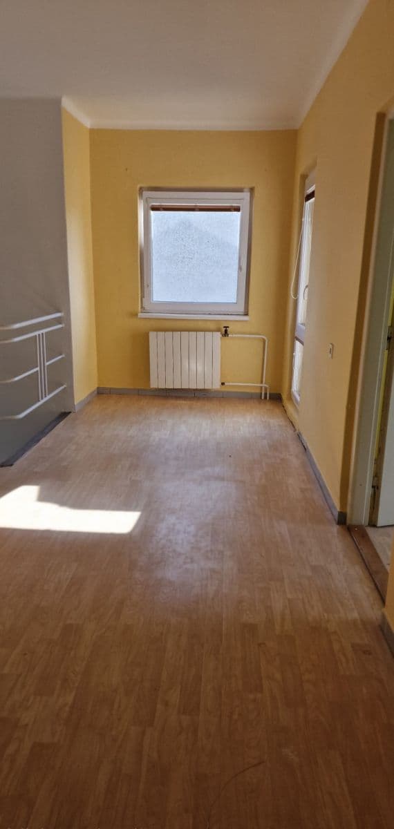 Prodej domu 1 m², pozemek 925 m², Řadová, Buchlovice, Zlínský kraj Prodej domu 1 m², pozemek 925 m², Řadová, Buchlovice, Zlínský kraj