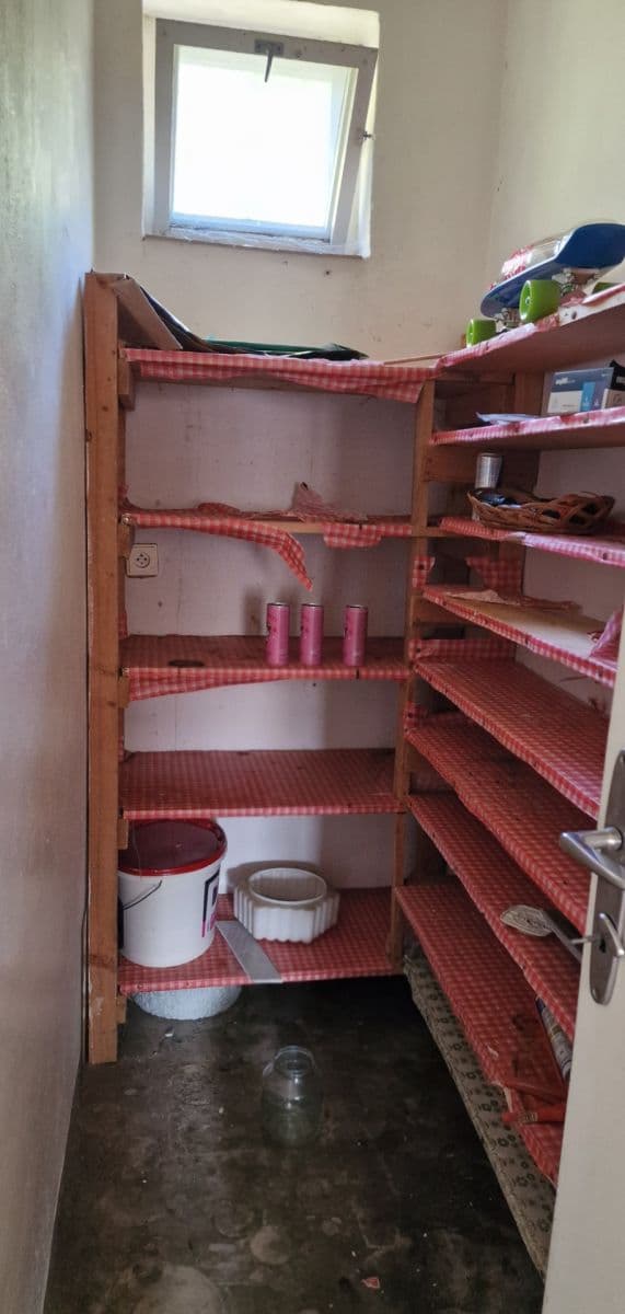 Prodej domu 1 m², pozemek 925 m², Řadová, Buchlovice, Zlínský kraj Prodej domu 1 m², pozemek 925 m², Řadová, Buchlovice, Zlínský kraj