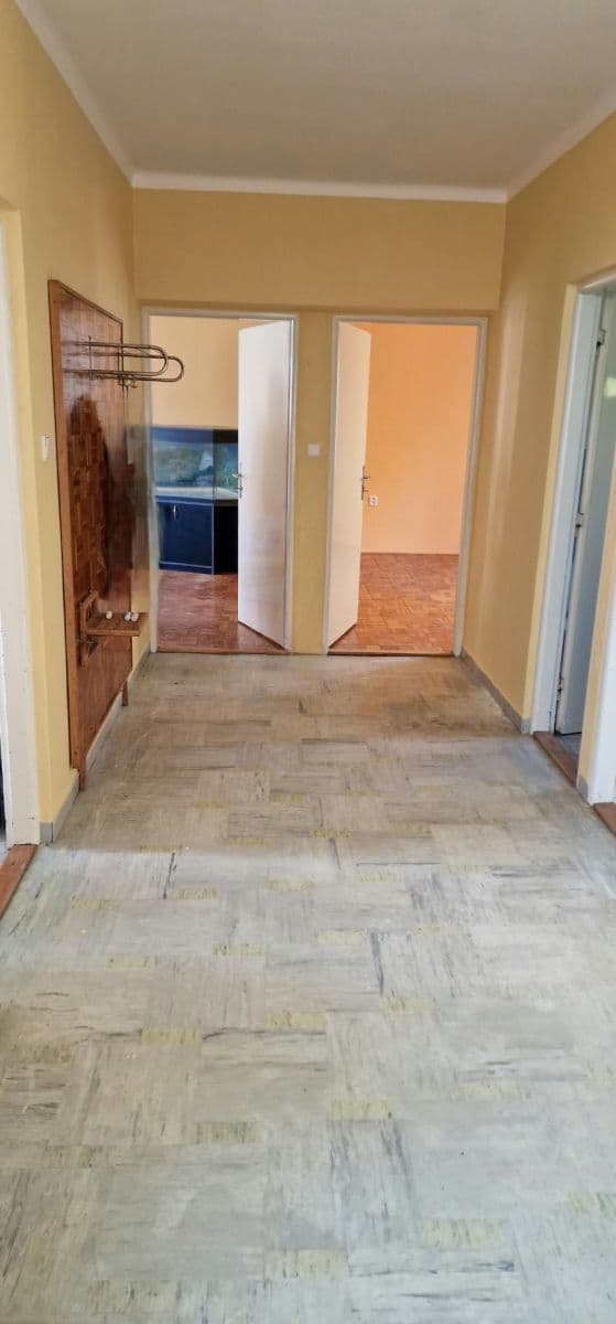 Prodej domu 1 m², pozemek 925 m², Řadová, Buchlovice, Zlínský kraj Prodej domu 1 m², pozemek 925 m², Řadová, Buchlovice, Zlínský kraj