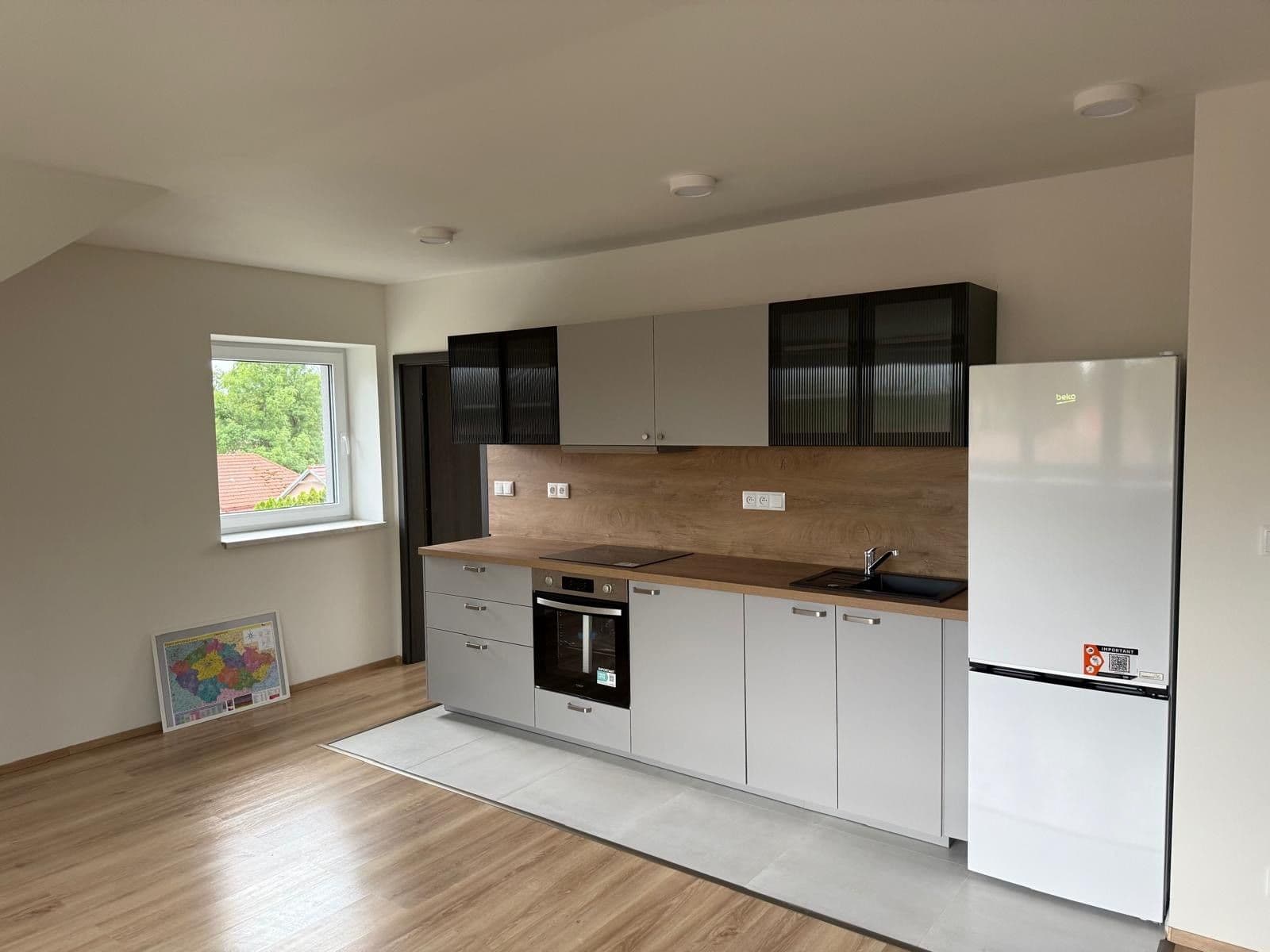 Pronájem bytu 3+kk 56 m², U Zvoničky, Bobnice, Středočeský kraj Pronájem bytu 3+kk 56 m², U Zvoničky, Bobnice, Středočeský kraj