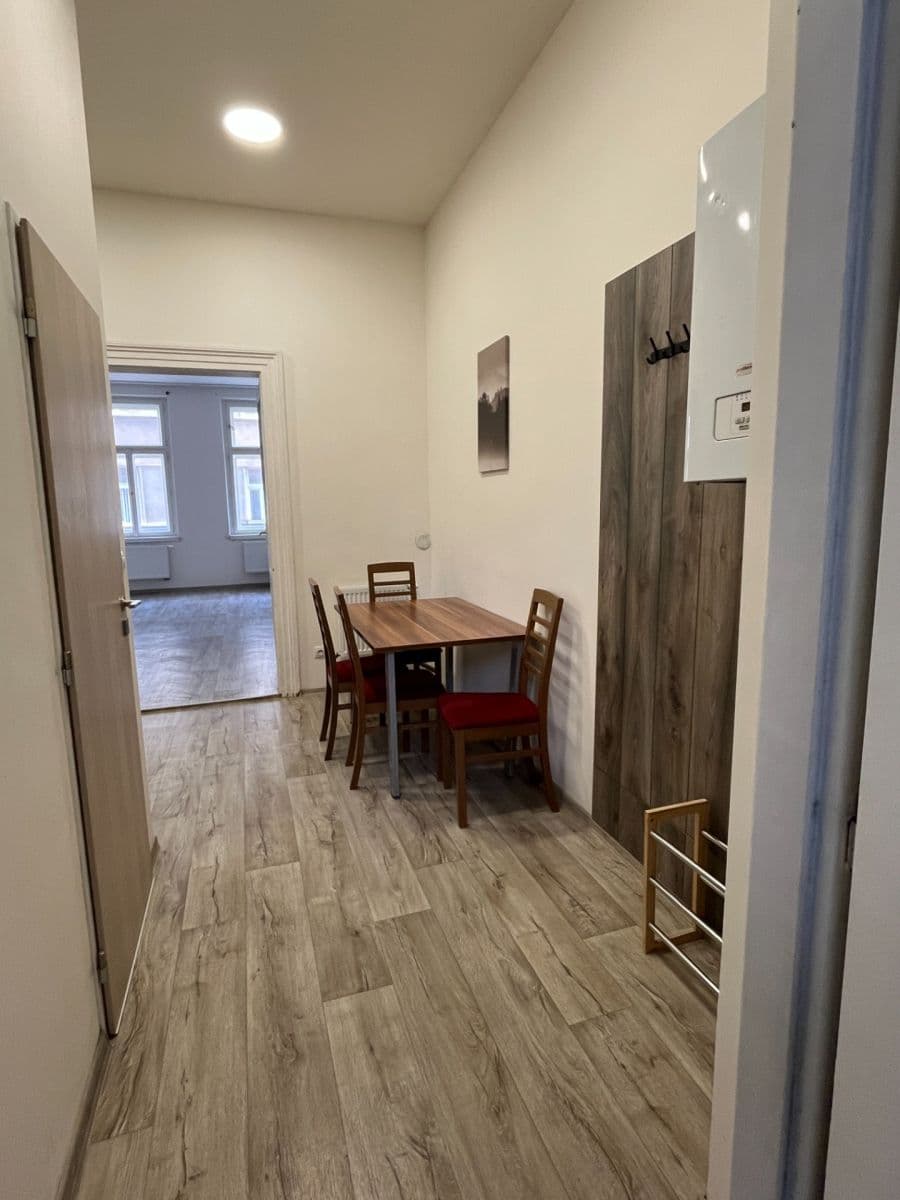 Pronájem bytu 1+1 35 m², Cimburkova, Praha, Praha Pronájem bytu 1+1 35 m², Cimburkova, Praha, Praha