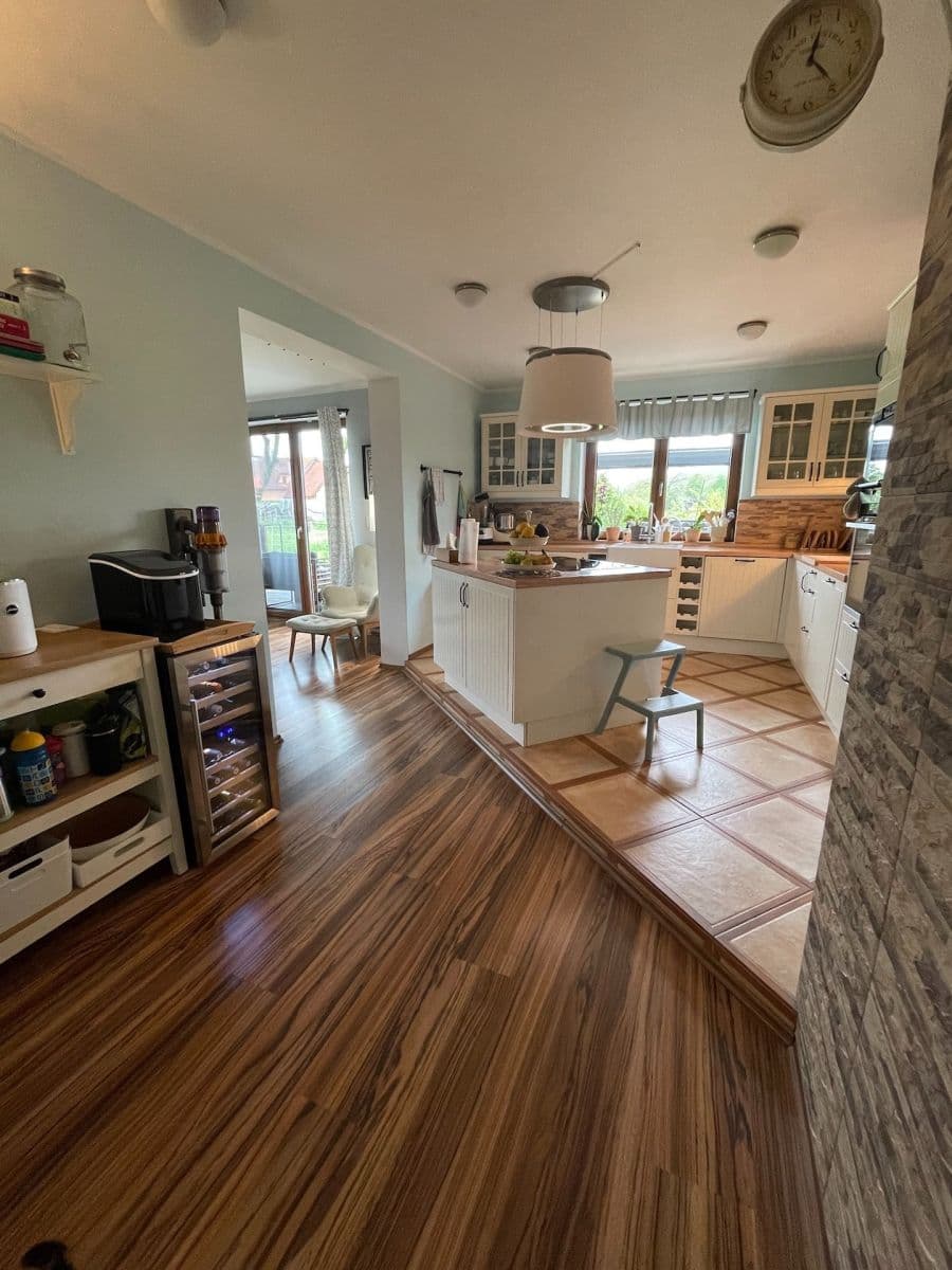 Prodej domu 157 m², pozemek 710 m², Dukelská, Šenov u Nového Jičína, Moravskoslezský kraj Prodej domu 157 m², pozemek 710 m², Dukelská, Šenov u Nového Jičína, Moravskoslezský kraj