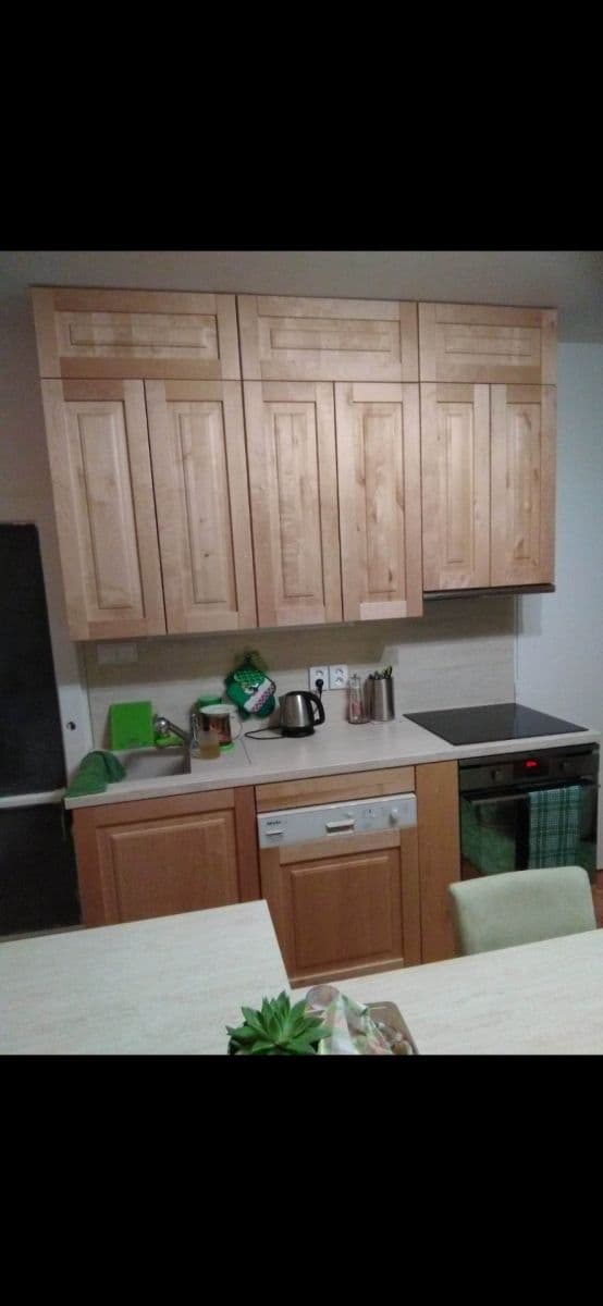 Prodej bytu 3+kk 50 m², Jabloňová, Chrudim, Pardubický kraj Prodej bytu 3+kk 50 m², Jabloňová, Chrudim, Pardubický kraj