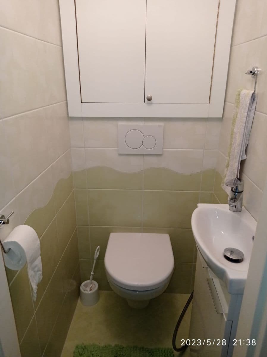 Prodej bytu 3+kk 50 m², Jabloňová, Chrudim, Pardubický kraj Prodej bytu 3+kk 50 m², Jabloňová, Chrudim, Pardubický kraj