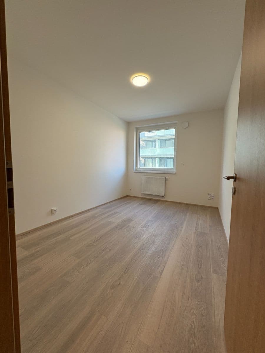 Pronájem bytu 2+kk 43 m², Čakovická, Praha, Praha Pronájem bytu 2+kk 43 m², Čakovická, Praha, Praha
