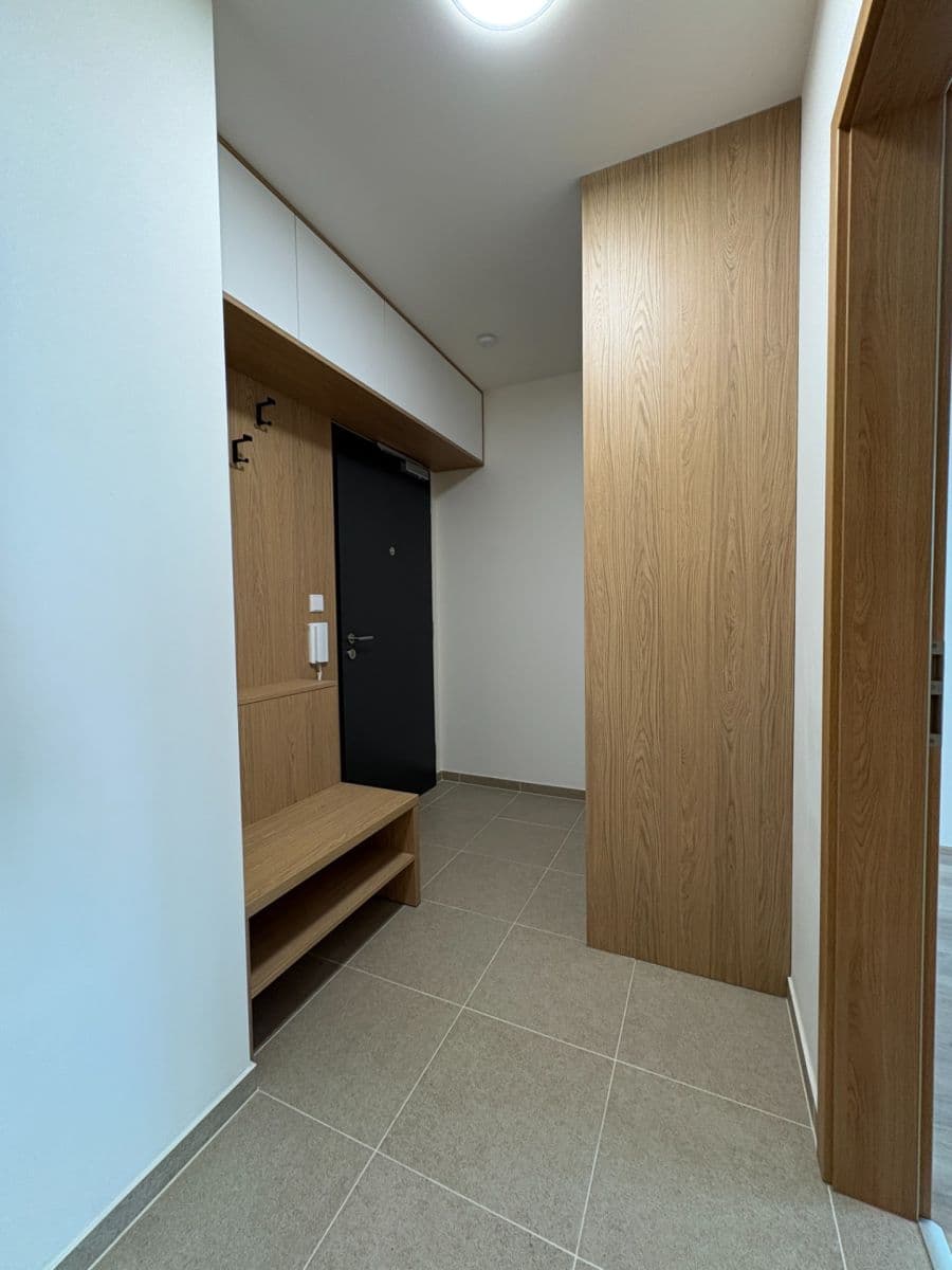 Pronájem bytu 2+kk 43 m², Čakovická, Praha, Praha Pronájem bytu 2+kk 43 m², Čakovická, Praha, Praha