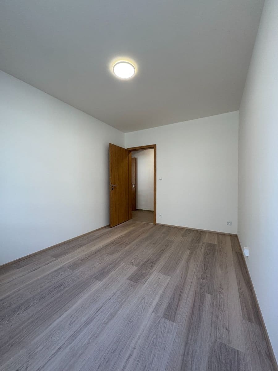Pronájem bytu 2+kk 43 m², Čakovická, Praha, Praha Pronájem bytu 2+kk 43 m², Čakovická, Praha, Praha