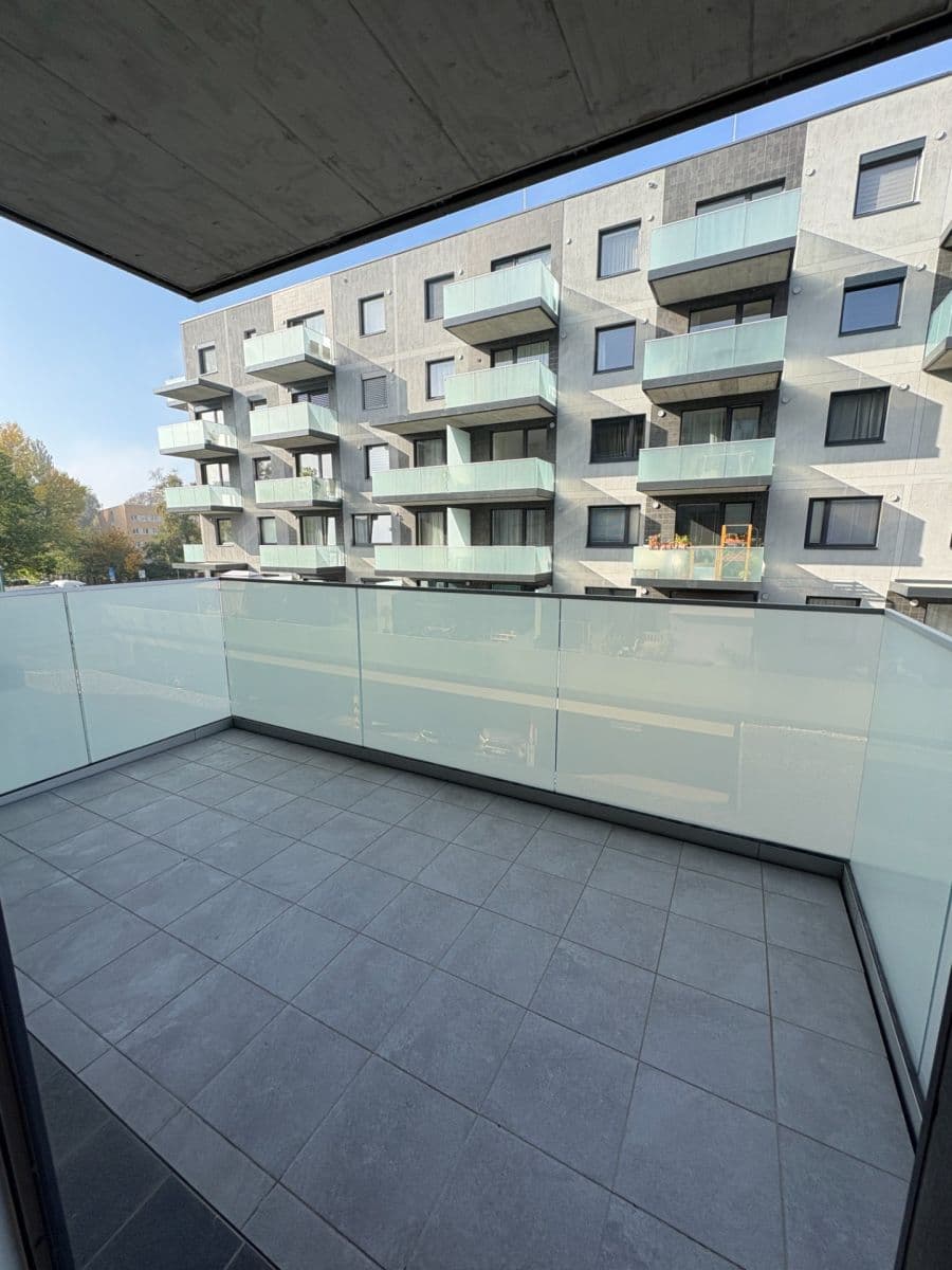 Pronájem bytu 2+kk 43 m², Čakovická, Praha, Praha Pronájem bytu 2+kk 43 m², Čakovická, Praha, Praha