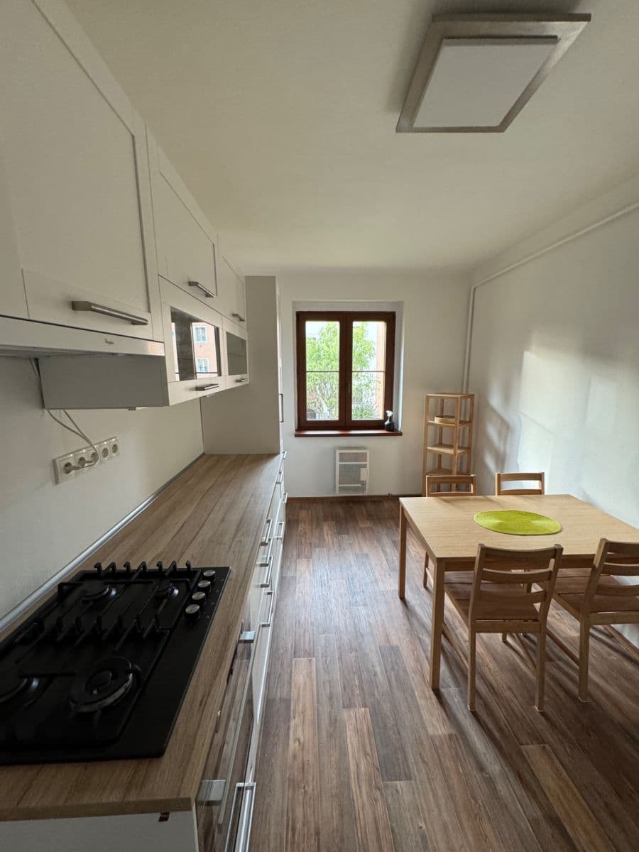 Pronájem bytu 2+1 62 m², Klíšská, Ústí nad Labem, Ústecký kraj Pronájem bytu 2+1 62 m², Klíšská, Ústí nad Labem, Ústecký kraj