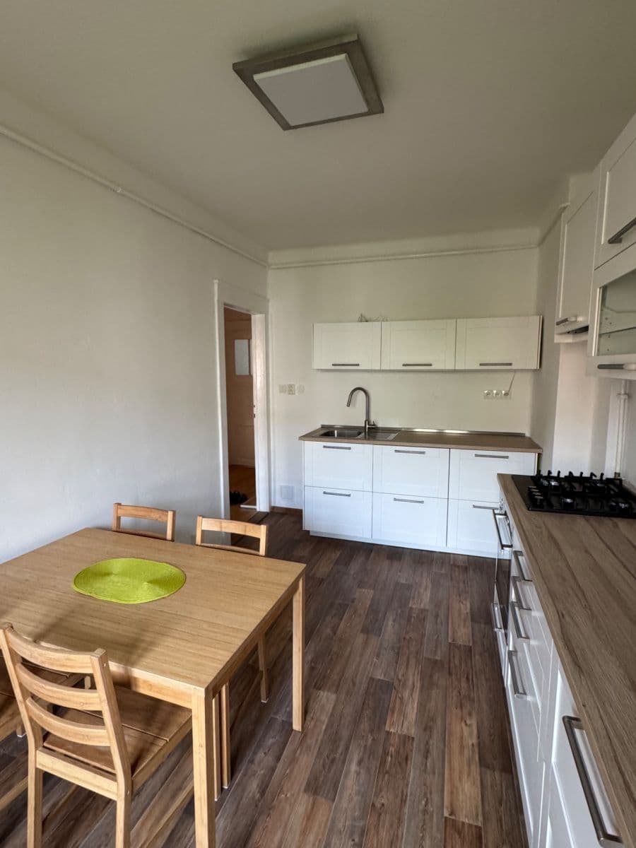 Pronájem bytu 2+1 62 m², Klíšská, Ústí nad Labem, Ústecký kraj Pronájem bytu 2+1 62 m², Klíšská, Ústí nad Labem, Ústecký kraj