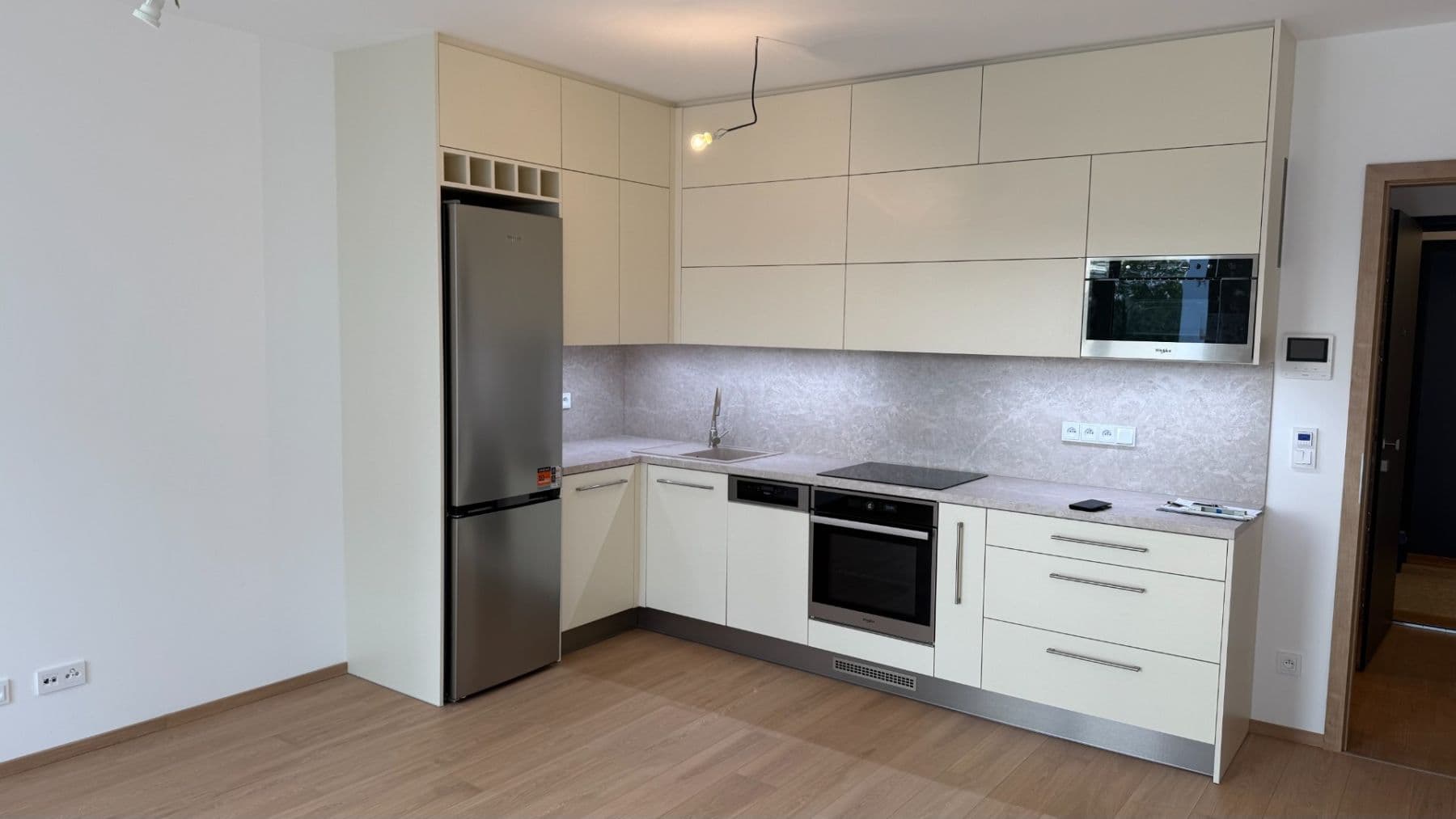 Pronájem bytu 2+kk 55 m², U Engerthu, Kladno, Středočeský kraj Pronájem bytu 2+kk 55 m², U Engerthu, Kladno, Středočeský kraj