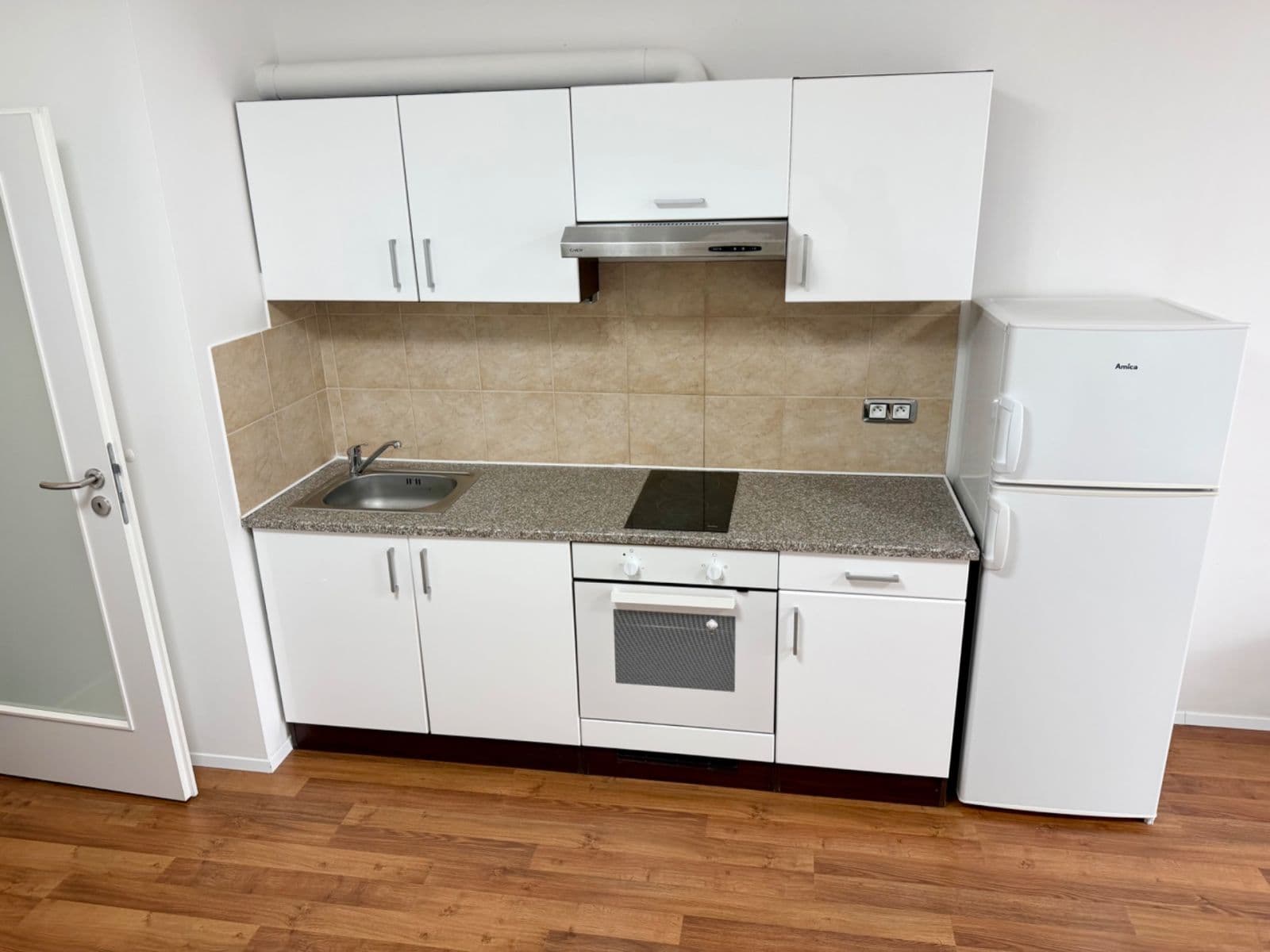Prodej bytu 1+kk 38 m², Babická, Praha, Praha Prodej bytu 1+kk 38 m², Babická, Praha, Praha