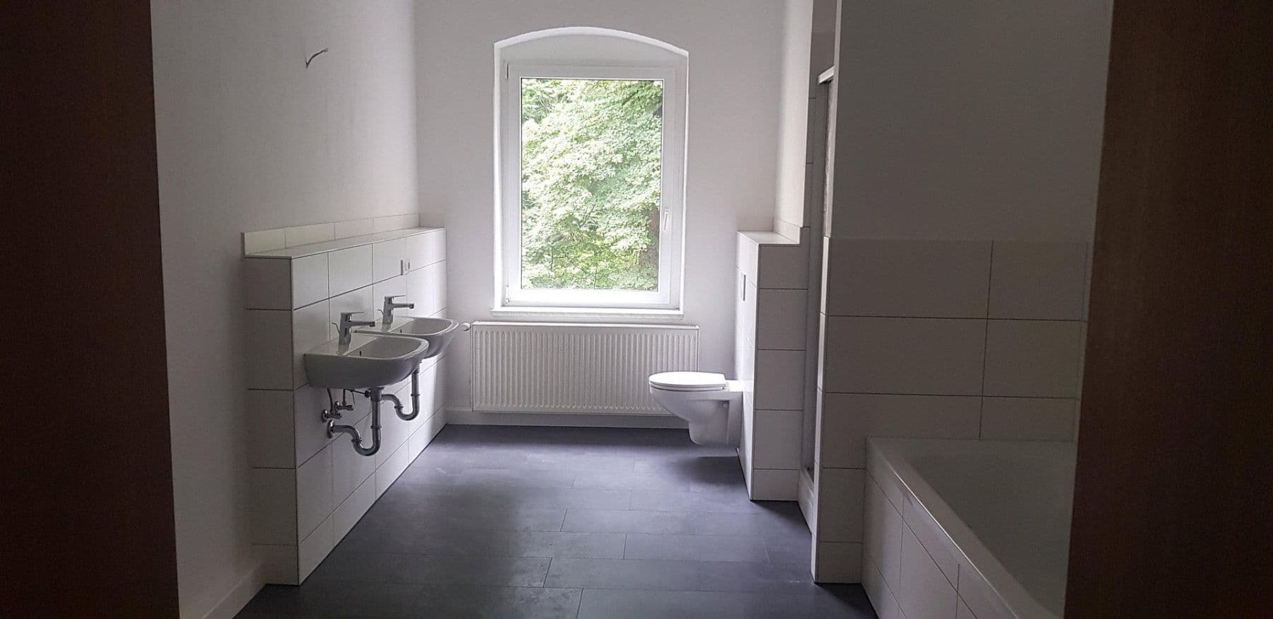 Pronájem bytu 3+1 108 m², Krausenstr. 26, Halle Saale, Sasko-Anhaltsko Pronájem bytu 3+1 108 m², Krausenstr. 26, Halle Saale, Sasko-Anhaltsko