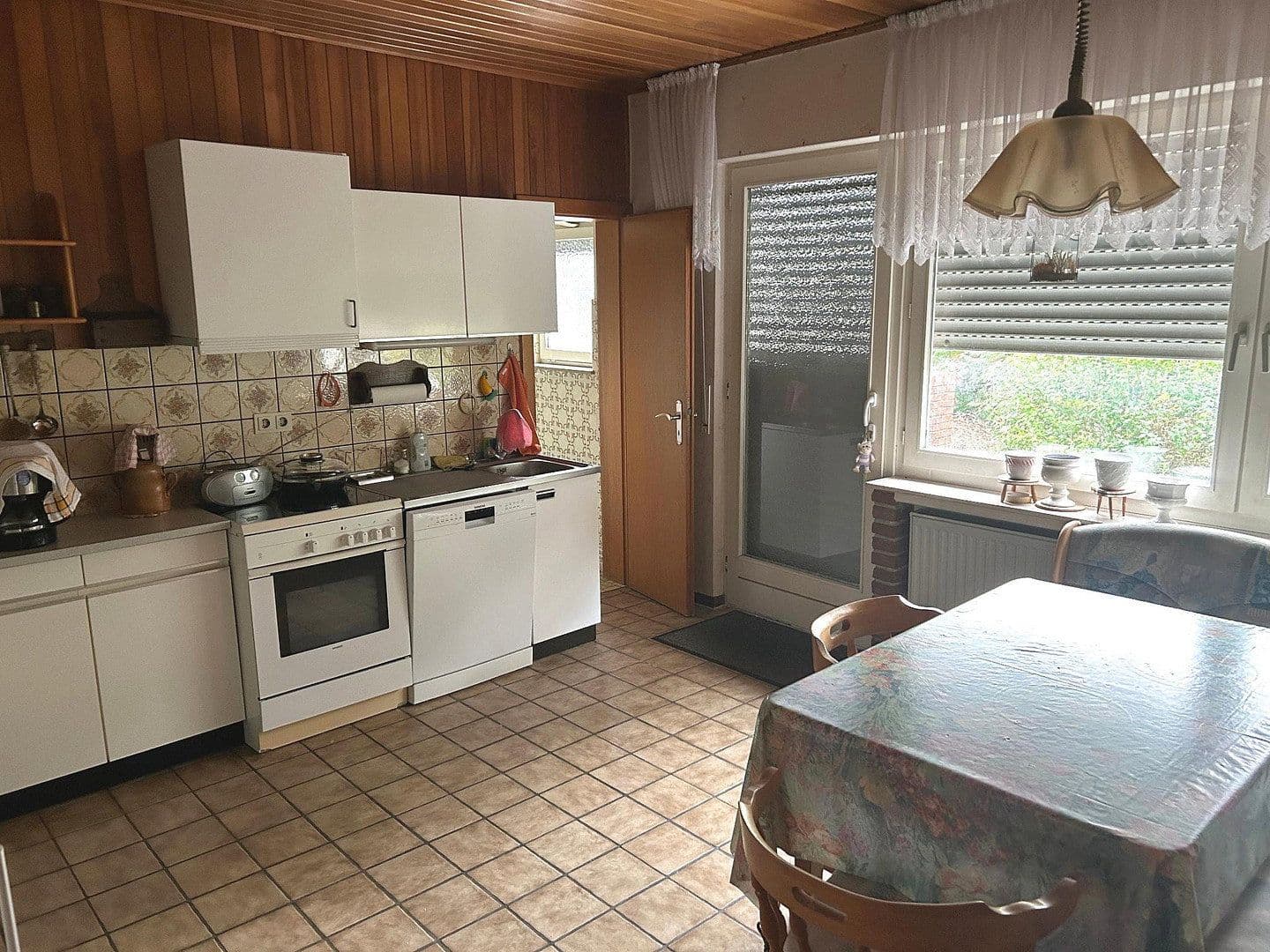 Prodej domu 200 m², pozemek 18.131 m², Bissendorf, Dolní Sasko Prodej domu 200 m², pozemek 18.131 m², Bissendorf, Dolní Sasko