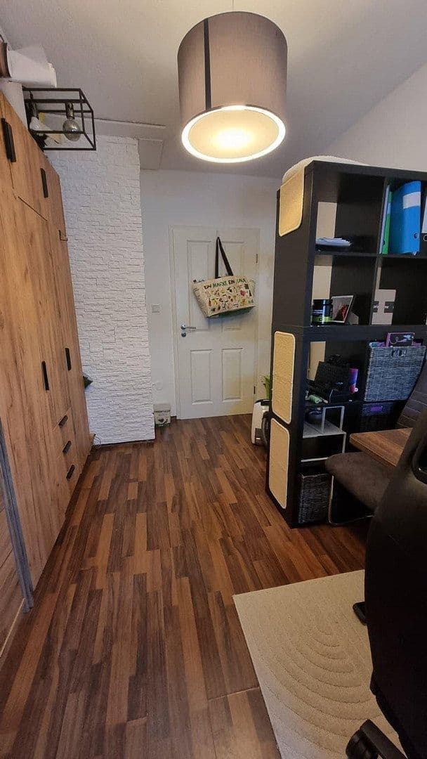 Pronájem bytu 3+1 63 m², Leinenstraße 30, Bielefeld, Severní Porýní-Vestfálsko Pronájem bytu 3+1 63 m², Leinenstraße 30, Bielefeld, Severní Porýní-Vestfálsko
