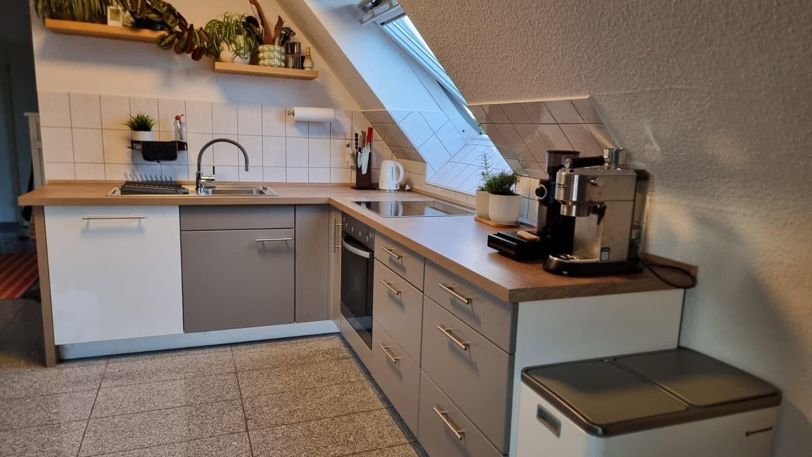 Pronájem bytu 3+1 63 m², Leinenstraße 30, Bielefeld, Severní Porýní-Vestfálsko Pronájem bytu 3+1 63 m², Leinenstraße 30, Bielefeld, Severní Porýní-Vestfálsko
