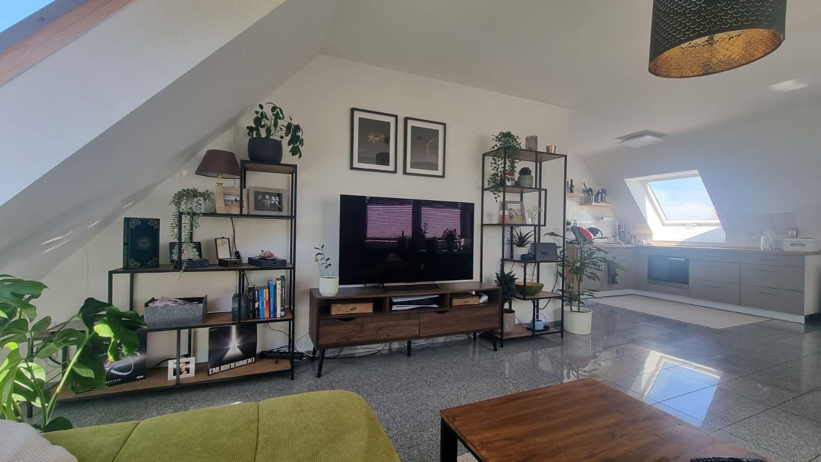 Pronájem bytu 3+1 63 m², Leinenstraße 30, Bielefeld, Severní Porýní-Vestfálsko Pronájem bytu 3+1 63 m², Leinenstraße 30, Bielefeld, Severní Porýní-Vestfálsko