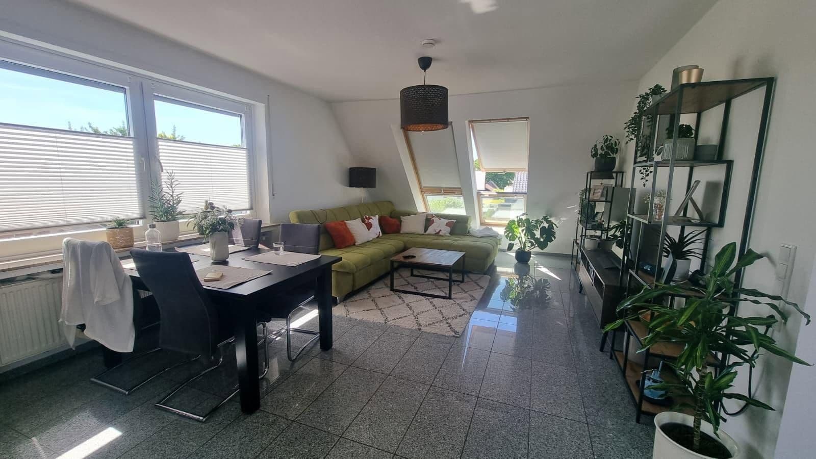 Pronájem bytu 3+1 63 m², Leinenstraße 30, Bielefeld, Severní Porýní-Vestfálsko Pronájem bytu 3+1 63 m², Leinenstraße 30, Bielefeld, Severní Porýní-Vestfálsko