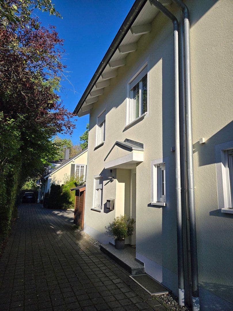 Prodej domu 160 m², pozemek 270 m², Notinger Weg 47 a, Hohenbrunn (Riemerling), Bavorsko Prodej domu 160 m², pozemek 270 m², Notinger Weg 47 a, Hohenbrunn (Riemerling), Bavorsko