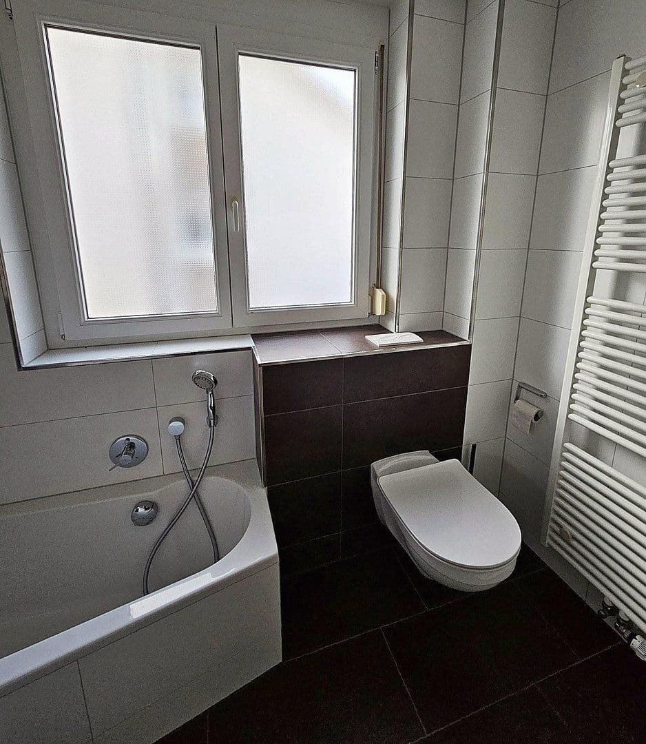 Pronájem domu 130 m², pozemek 190 m², Talstr. 21/6, Affalterbach, Bádensko-Württembersko Pronájem domu 130 m², pozemek 190 m², Talstr. 21/6, Affalterbach, Bádensko-Württembersko