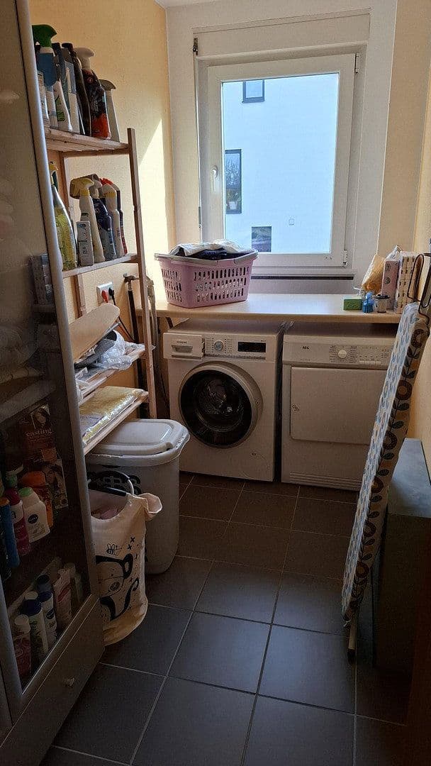 Prodej domu 148 m², pozemek 302 m², Am Hennebach 8a, Brühl, Severní Porýní-Vestfálsko Prodej domu 148 m², pozemek 302 m², Am Hennebach 8a, Brühl, Severní Porýní-Vestfálsko